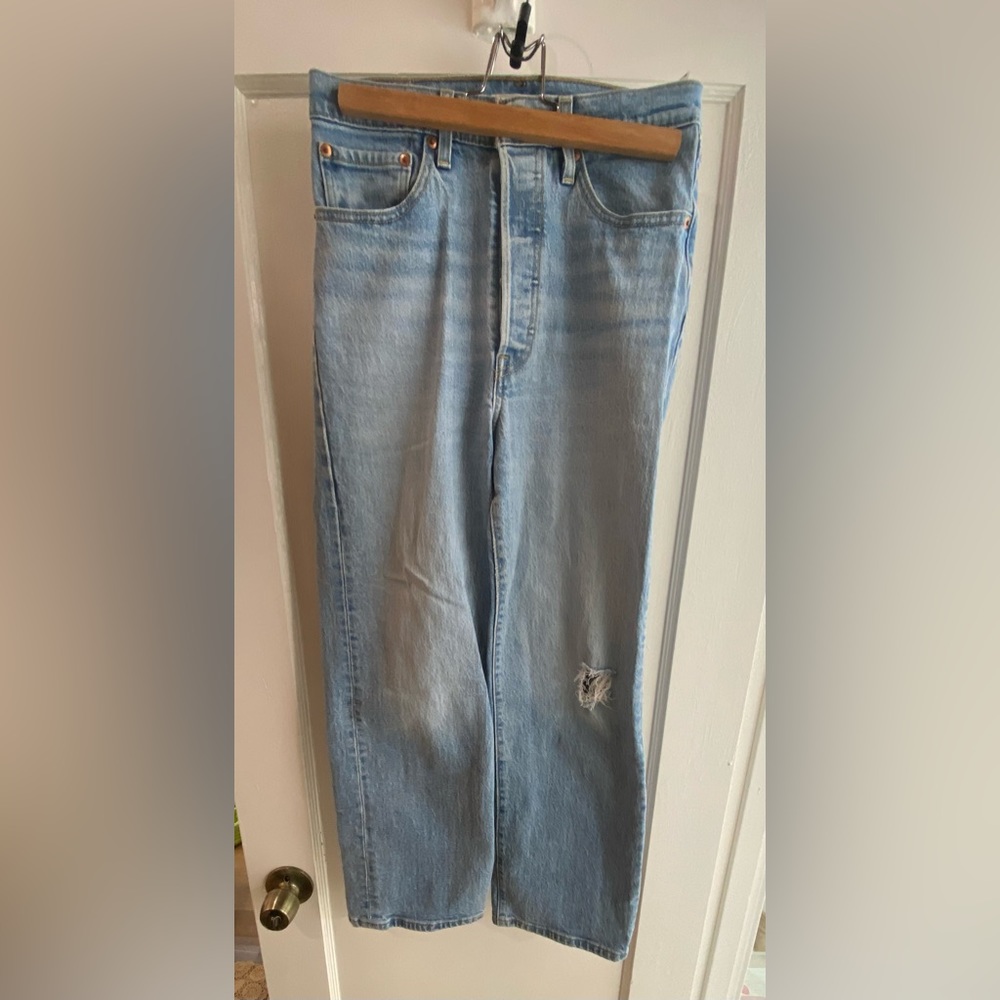 Levi’s Ribcage Straight Jeans - Light Wash